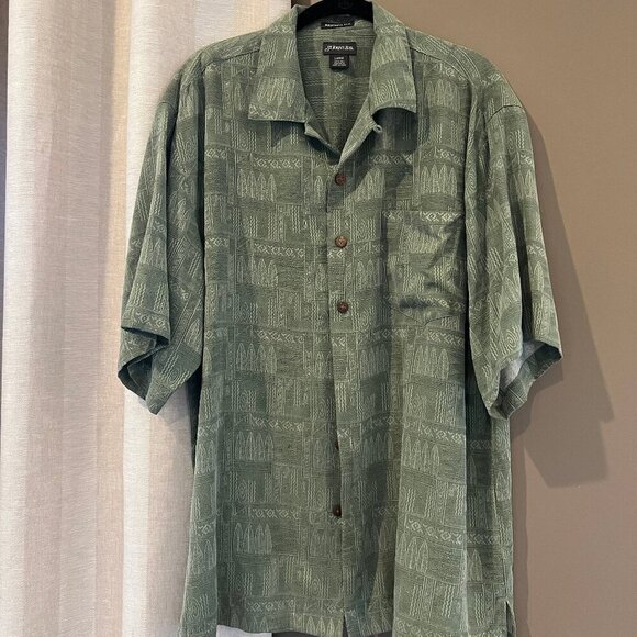 St. John's Bay Other - Men's St. John's Bay Silk Sage Green Button Down, Short Sleeve, Size Large